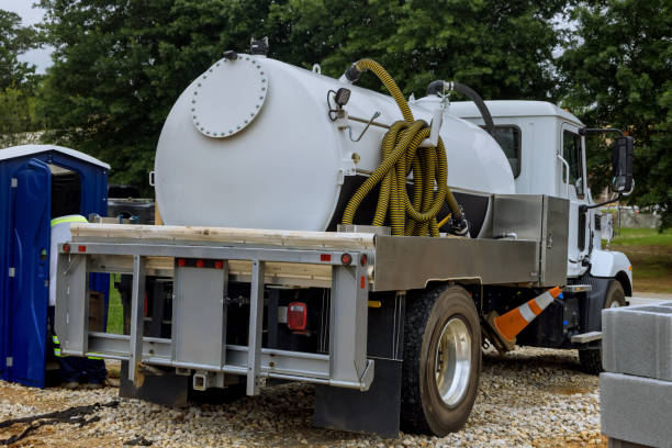 Best Portable restroom trailer rental  in Paxton, IL